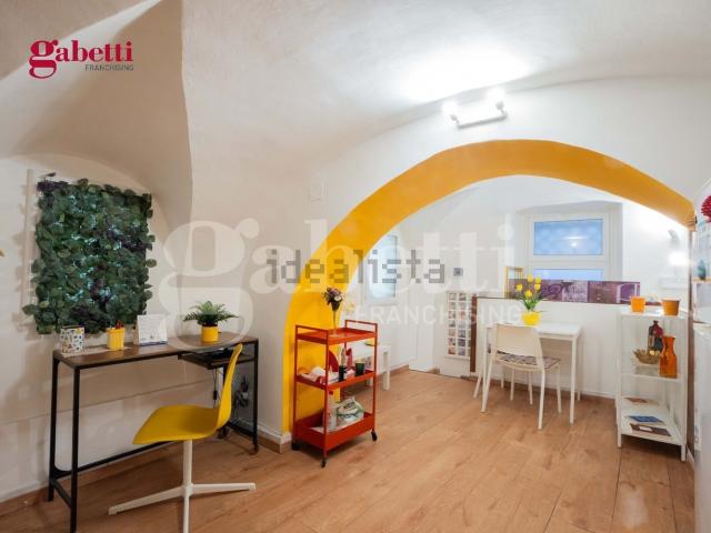 Appartamento in vendita di 100 m² in Via Alessandro Manzoni, 64