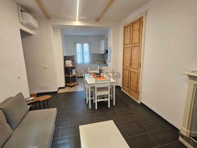 Appartamento in vendita di 100 m² in Via Alessandro Manzoni