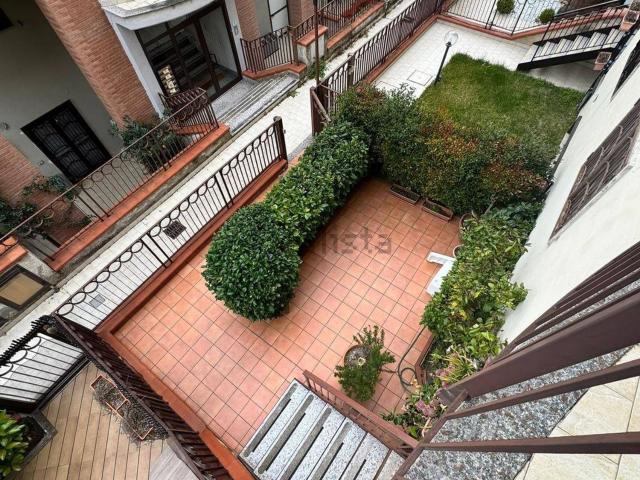 Appartamento in vendita di 100 m² in Via Alfonso Grassi, 3
