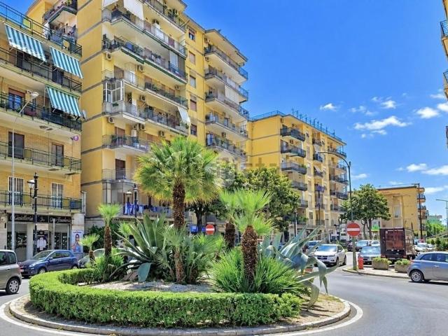 Appartamento in vendita di 100 m² in Via Alfredo Pecchia, 153