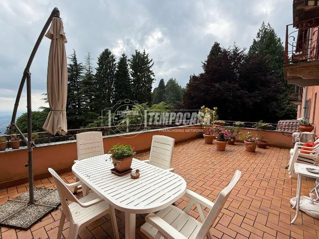 Appartamento in vendita di 100 m² in Via alle Colme, 2