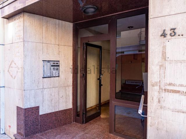 Appartamento in vendita di 100 m² in Via Aloisio Juvara, 43