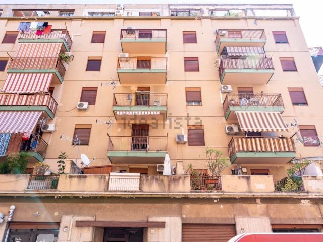 Appartamento in vendita di 100 m² in Via Aloisio Juvara, 43