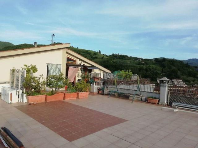 Appartamento in vendita di 100 m² in Via Arturo Fabbri