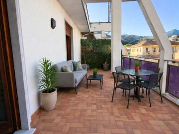Appartamento in vendita di 100 m² in Via Aronte