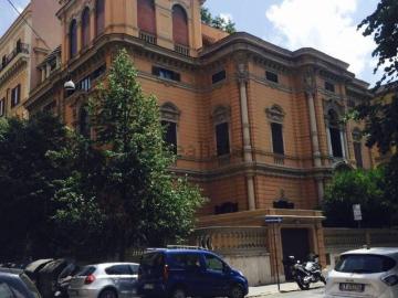 Appartamento in vendita di 100 m² in Via Boncompagni