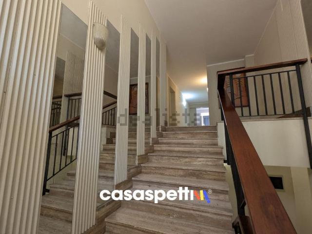 Appartamento in vendita di 100 m² in Via Bonaventura Palamolla, 29