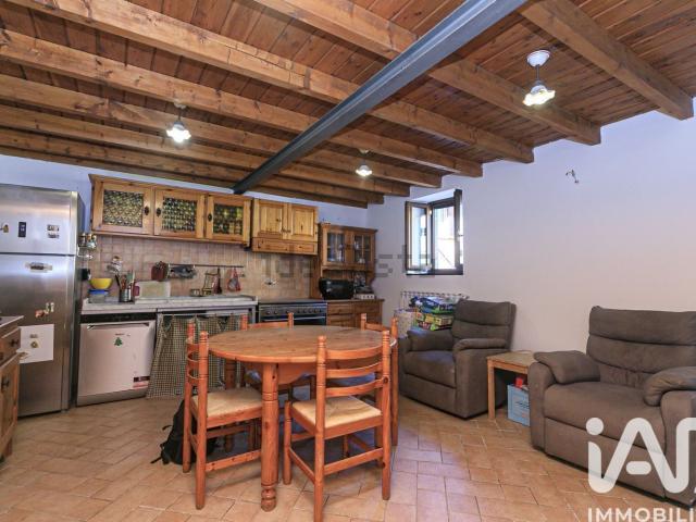 Appartamento in vendita di 100 m² in Via Borlo