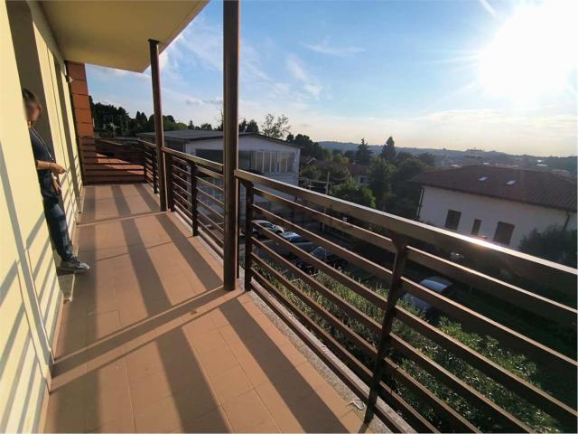 Appartamento in vendita di 100 m² in Via Betta