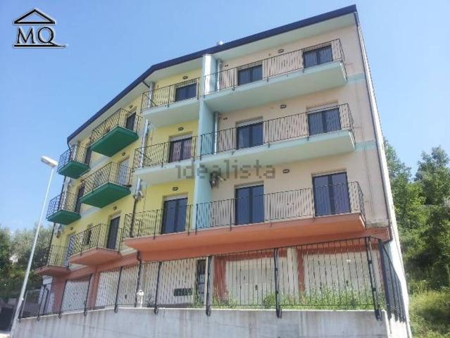 Appartamento in vendita di 100 m² in Via Belvedere, 33