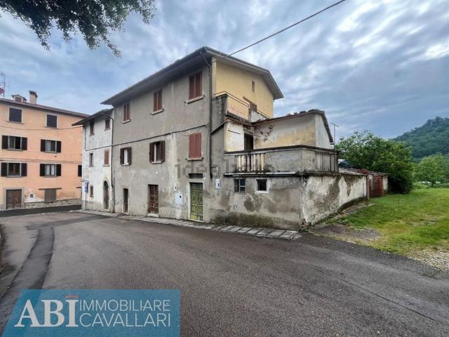 Appartamento in vendita di 100 m² in Via Benclaro, 5