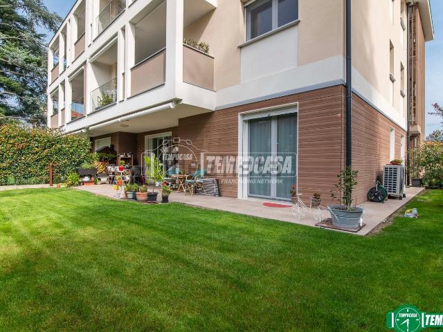 Appartamento in vendita di 100 m² in Via Bernocchi, 10