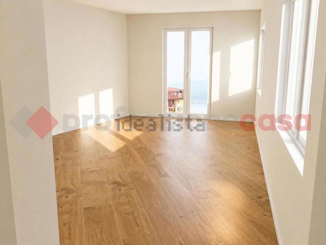 Appartamento in vendita di 100 m² in Via Bertoletti