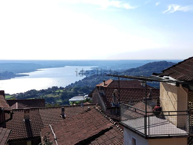Appartamento in vendita di 100 m² in Via Bertoletti, 15