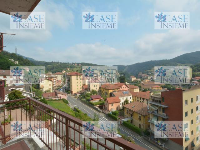Appartamento in vendita di 100 m² in Via G. Airenta, 3