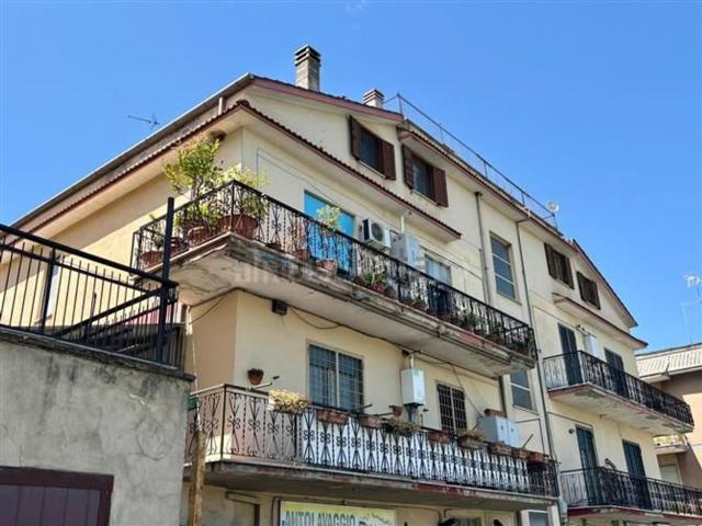 Appartamento in vendita di 100 m² in Via G. Amendola
