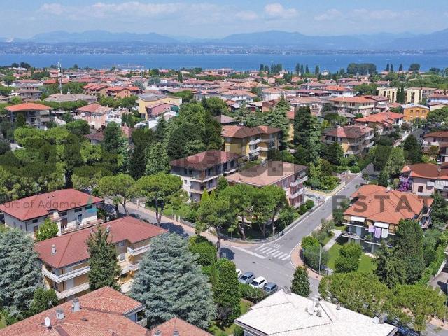 Appartamento in vendita di 100 m² in Via G.Garibaldi