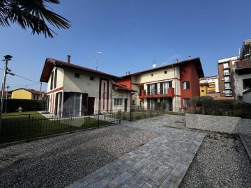 Appartamento in vendita di 100 m² in Via G. Marconi