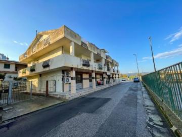 Appartamento in vendita di 100 m² in Via G. Matteotti, 21