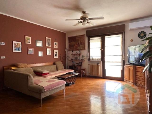 Appartamento in vendita di 120 m² in Via Gorizia, 75