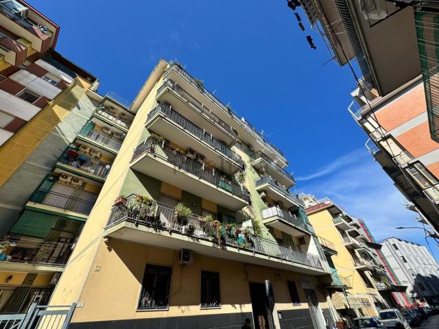 Appartamento in vendita di 100 m² in Via Gabriele d&apos Annunzio, 3