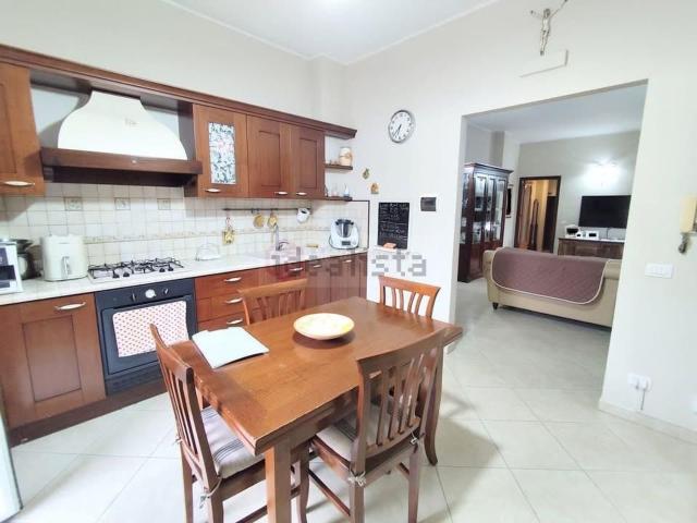Appartamento in vendita di 100 m² in Via Gaeta
