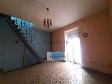 Appartamento in vendita di 100 m² in Via Gaetano Aliperta Colonnello Pilota