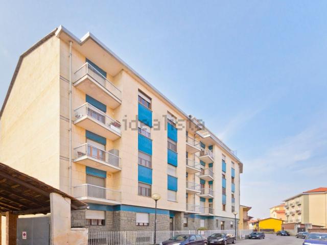 Appartamento in vendita di 100 m² in Via Generale Como, 14