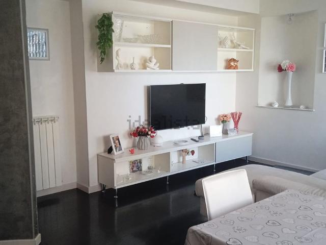 Appartamento in vendita di 100 m² in Via Generale Armando Diaz, 66
