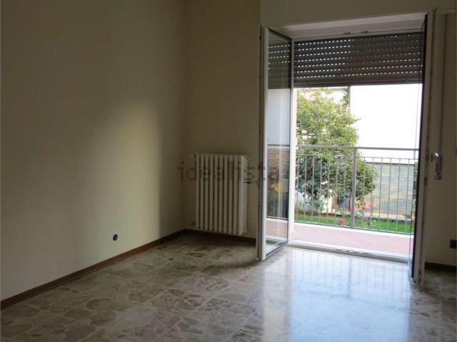 Appartamento in vendita di 100 m² in Via Genova, 4