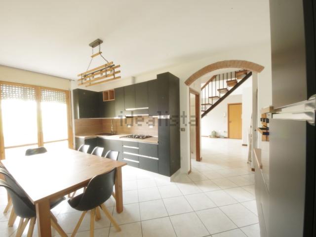 Appartamento in vendita di 100 m² in Via Georges Bizet