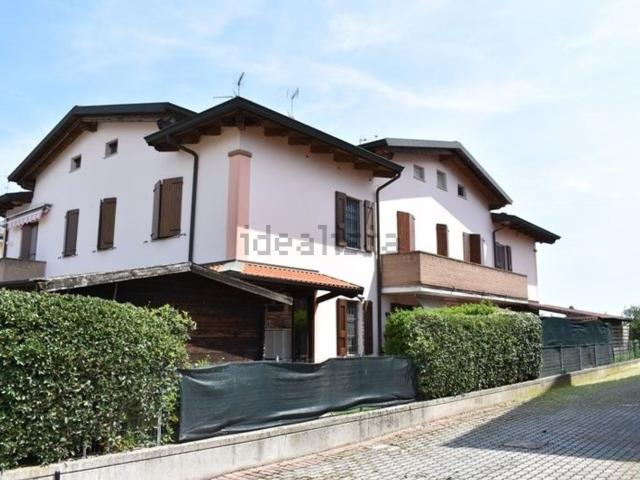 Appartamento in vendita di 100 m² in Via GIULIANO FAUSTO