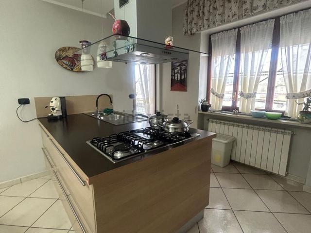 Appartamento in vendita di 100 m² in Via Giulio Cesare