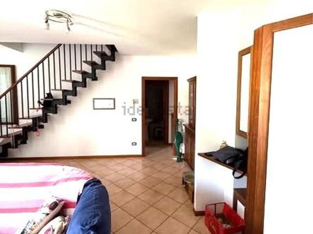 Appartamento in vendita di 100 m² in Via Giuseppe Cuboni