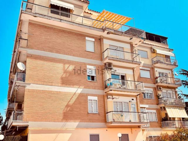 Appartamento in vendita di 100 m² in Via Giuseppe Allievo