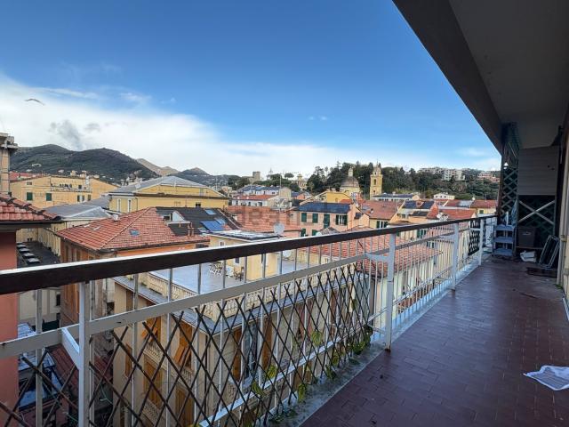 Appartamento in vendita di 100 m² in Via Giuseppe Bontà, 25