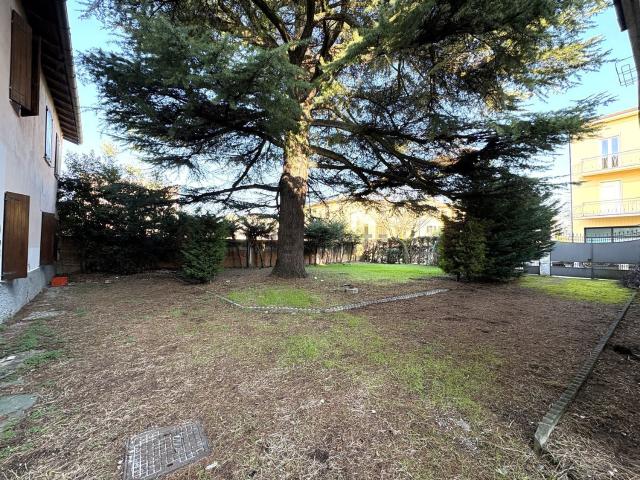 Appartamento in vendita di 100 m² in Via Giuseppe Garibaldi, 10