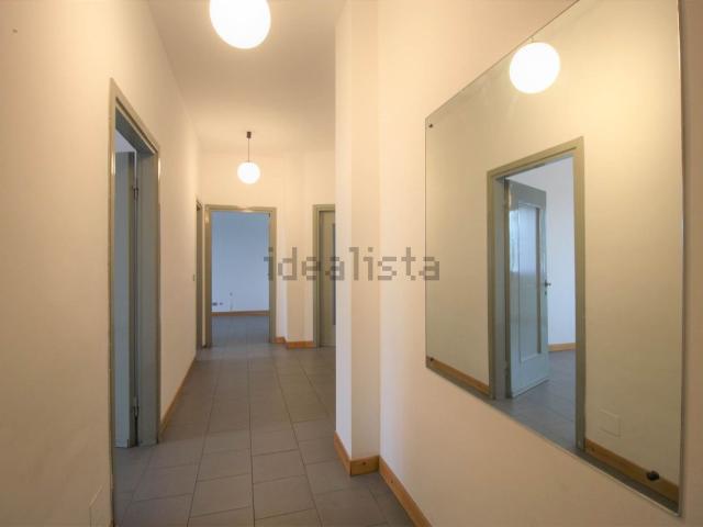 Appartamento in vendita di 100 m² in Via Giuseppe Garibaldi, 122