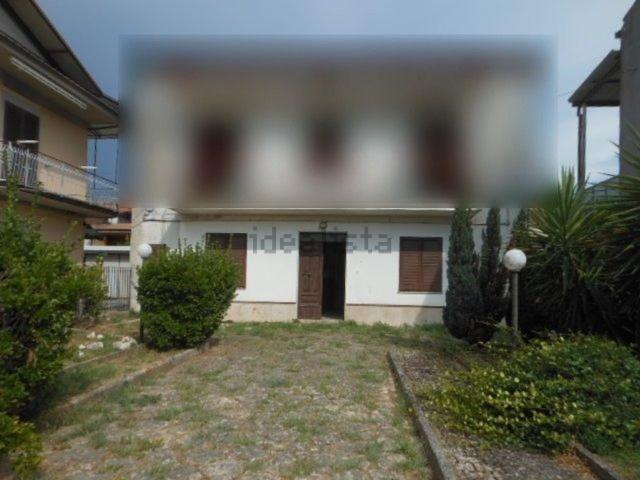 Appartamento in vendita di 100 m² in Via Giuseppe Garibaldi