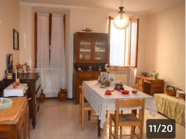 Appartamento in vendita di 100 m² in Via Giuseppe Garibaldi, 49