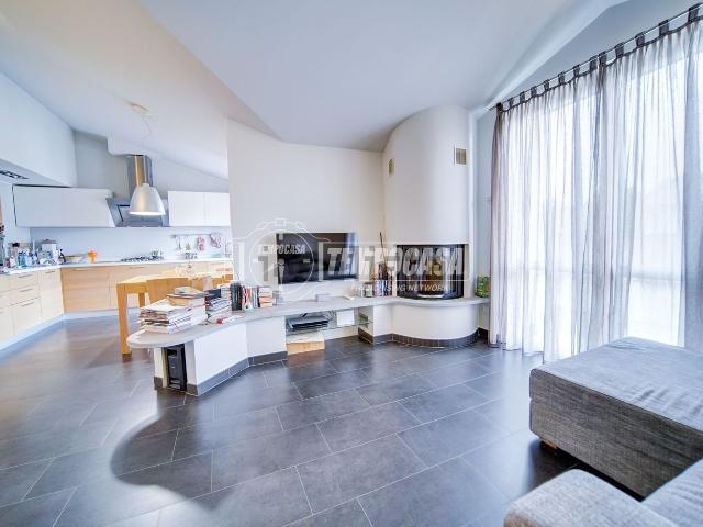 Appartamento in vendita di 100 m² in Via Giuseppe Garibaldi, 80
