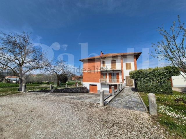 Appartamento in vendita di 100 m² in Via Giuseppe e Salvatore Asta, 50