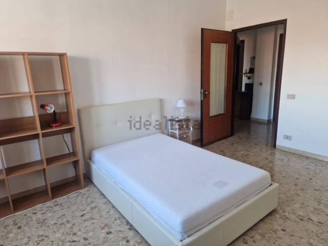 Appartamento in vendita di 100 m² in Via Giuseppe Montanelli