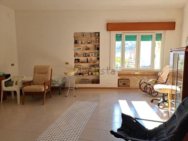 Appartamento in vendita di 100 m² in Via Giuseppe Mazzini