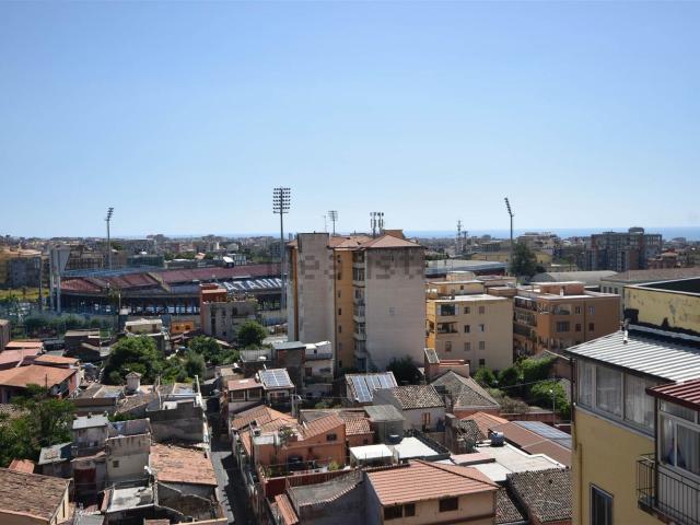 Appartamento in vendita di 100 m² in Via Giuseppe Maltese, 35