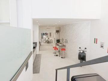 Appartamento in vendita di 100 m² in Via Giuseppe Saverio Mercadante