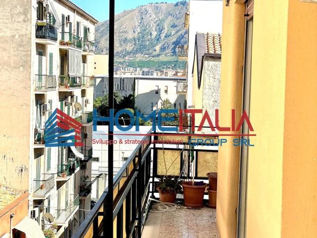 Appartamento in vendita di 100 m² in Via Giuseppe Sequenza