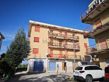 Appartamento in vendita di 100 m² in Via Giuseppe Romita, 36
