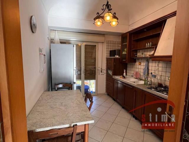 Appartamento in vendita di 100 m² in Via Giuseppe Testaferrata