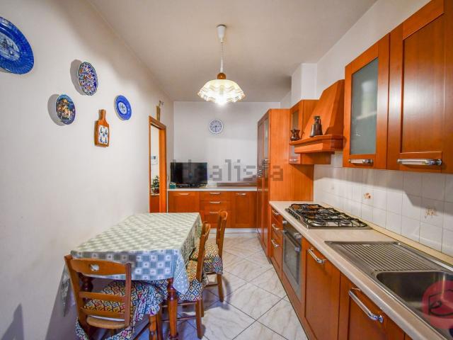 Appartamento in vendita di 100 m² in Via Giuseppe Ungaretti, 554